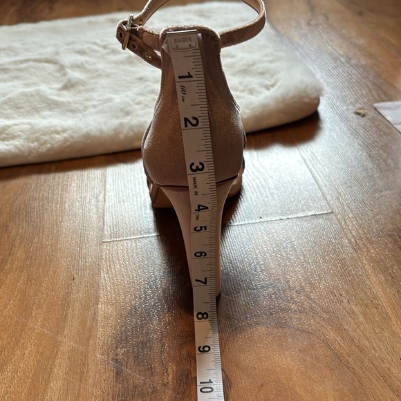 👠Vince Camuto High Heel Sandals - Picture 13 of 14